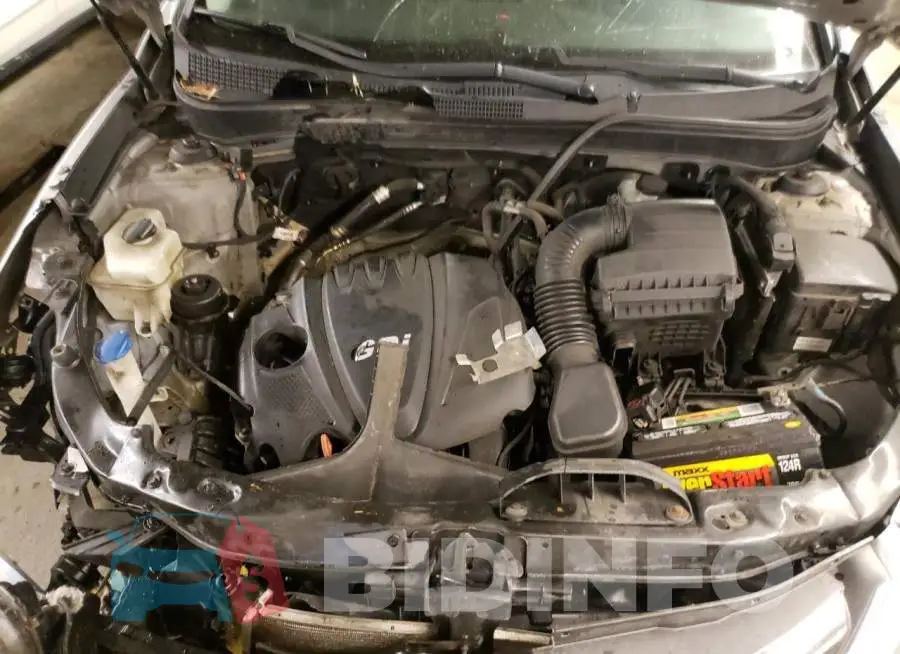 5NPEC4AC8EH935483 Photo# 11