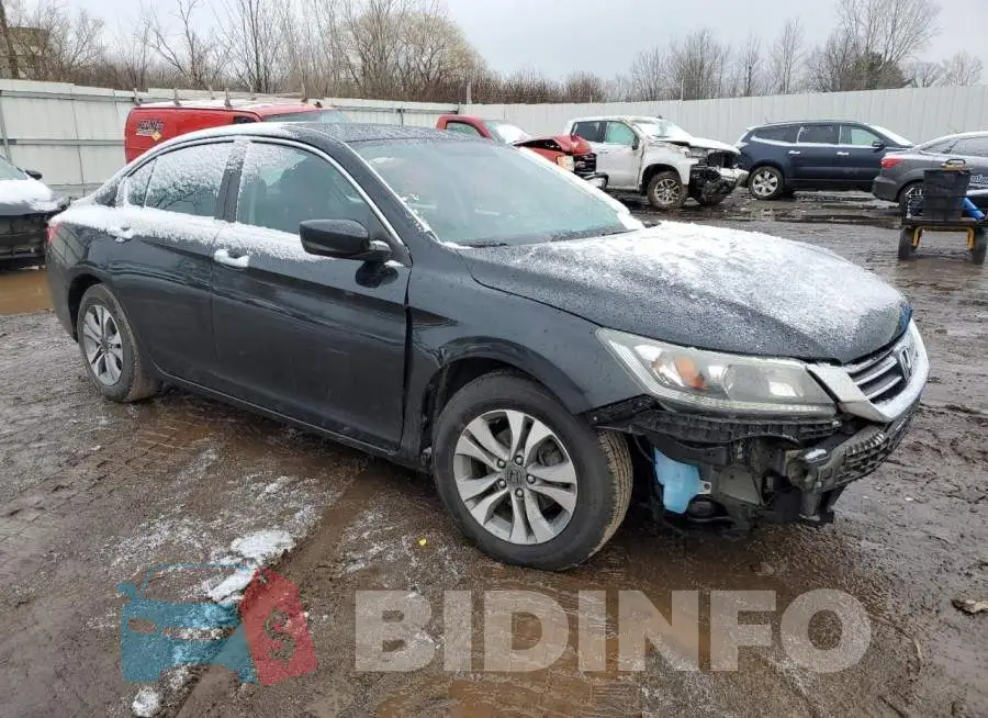 1HGCR2F3XEA257993 Photo# 4