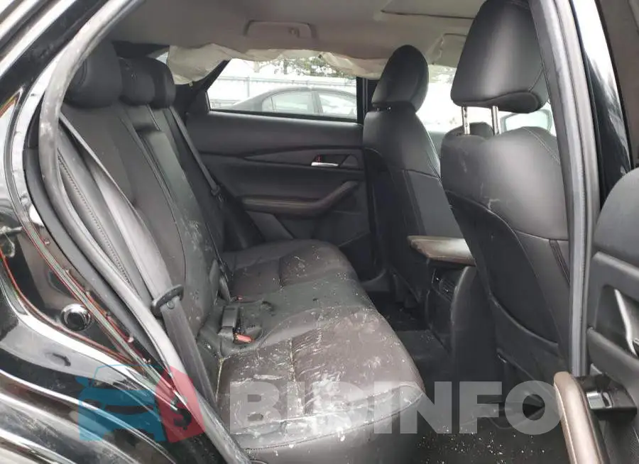 3MVDMBDL0MM207432 Photo# 10