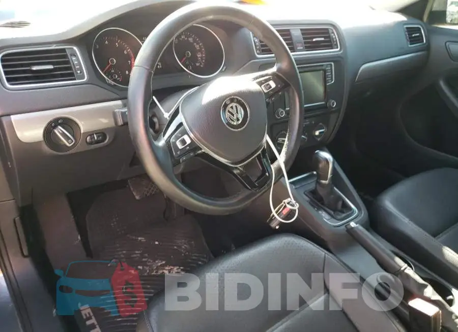 3VWDB7AJ4HM291619 Photo# 8
