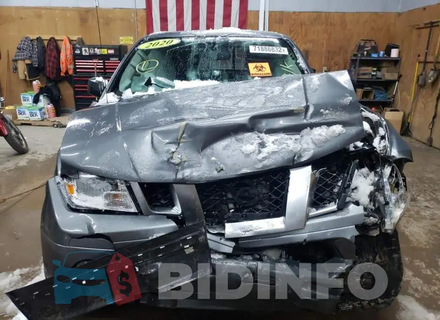 1N6ED0EB5LN723044 Photo# 5