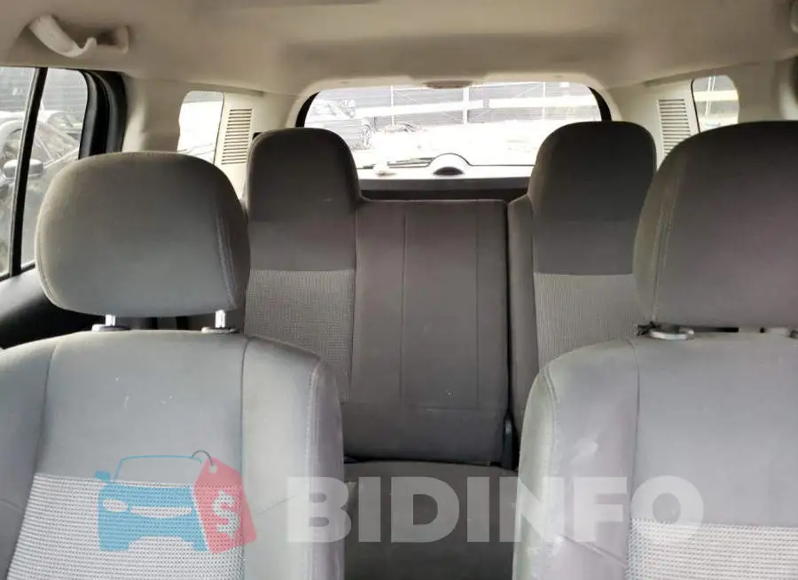 1C4NJPBAXFD397719 Photo# 10