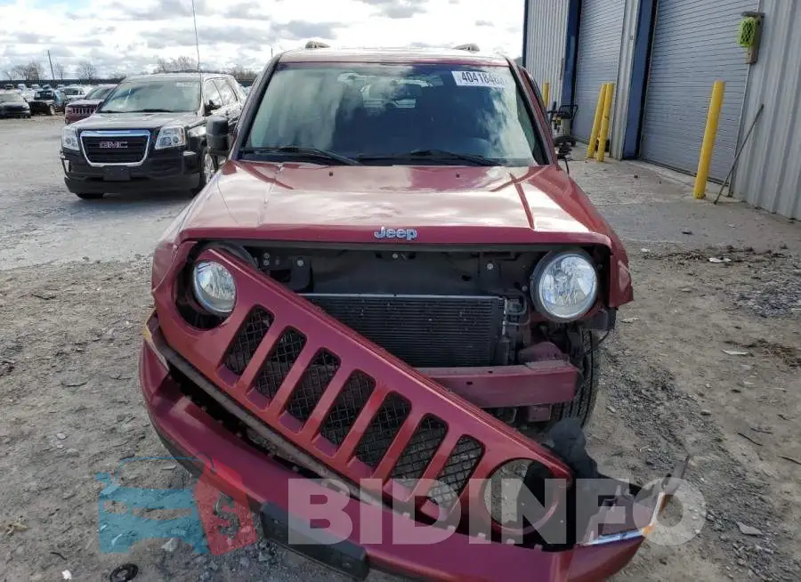 1C4NJPBB0HD157882 Photo# 5