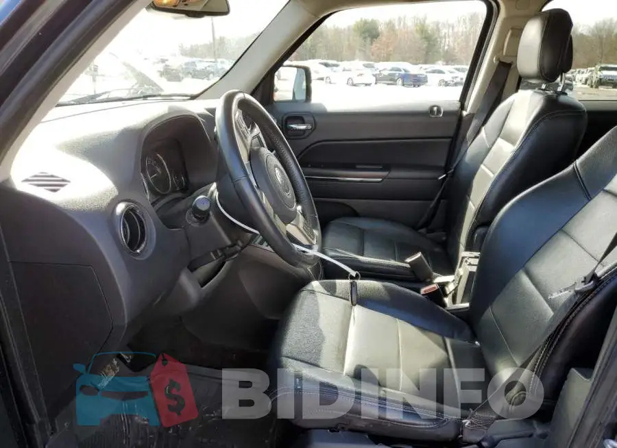 1C4NJRCB8ED649033 Photo# 7