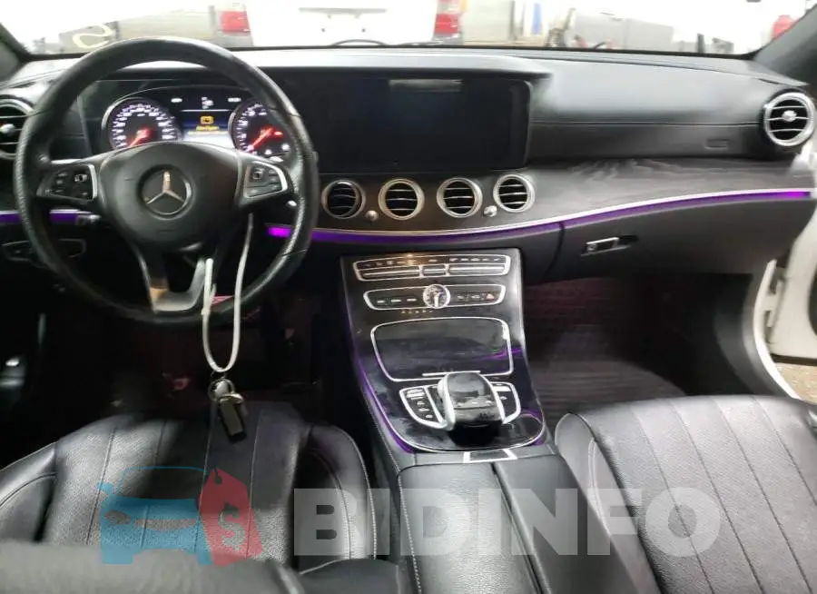 WDDZF4KB1HA218794 Photo# 8