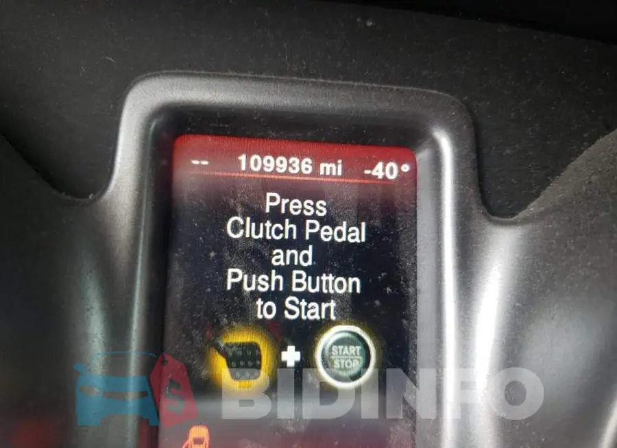 3C4PDCGGXJT157126 Photo# 8