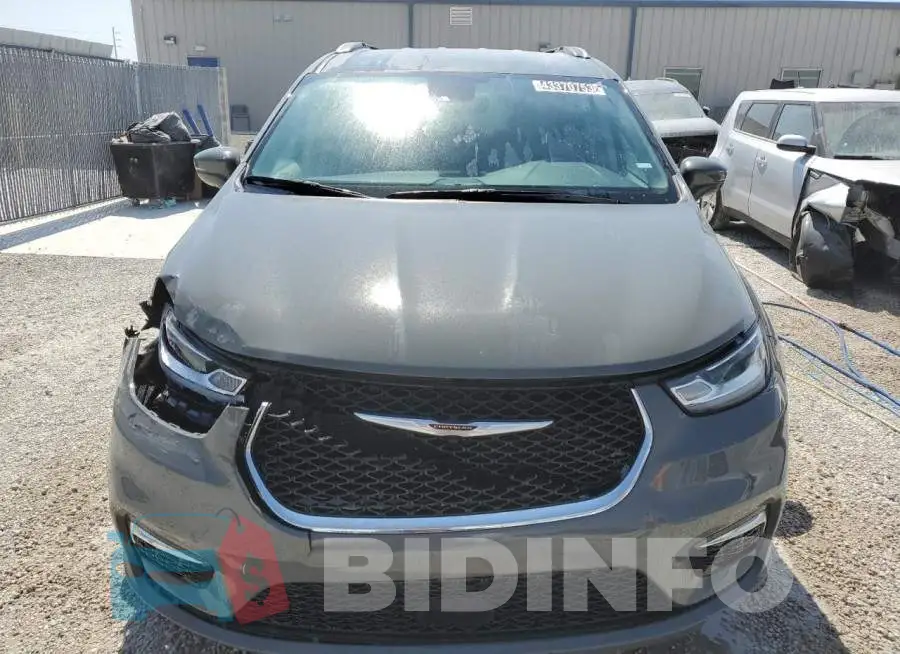 2C4RC1BG1MR598254 Photo# 5