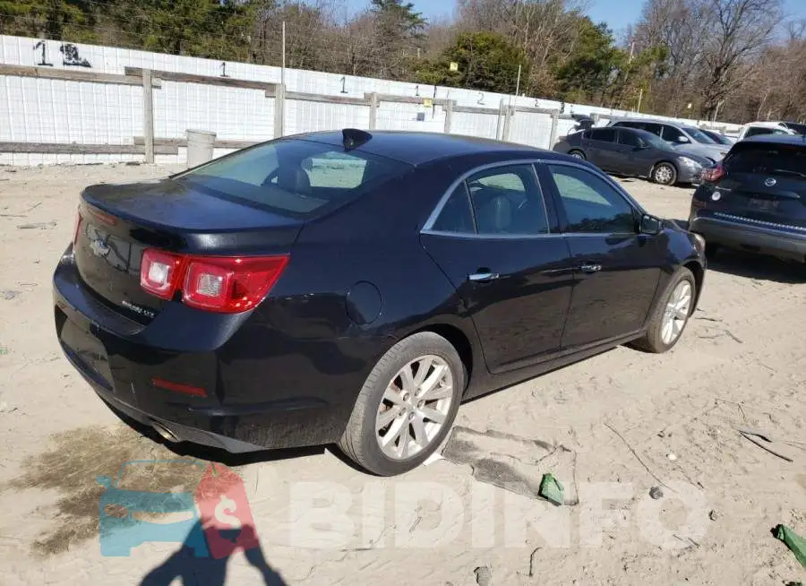 1G11F5SL4FF208744 Photo# 3