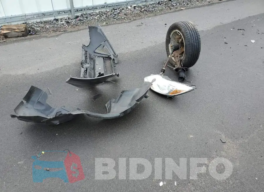 1FADP3F22EL152171 Photo# 12
