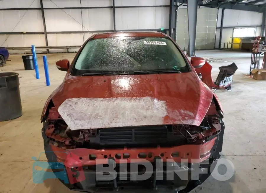 1FADP3M20JL304705 Photo# 5