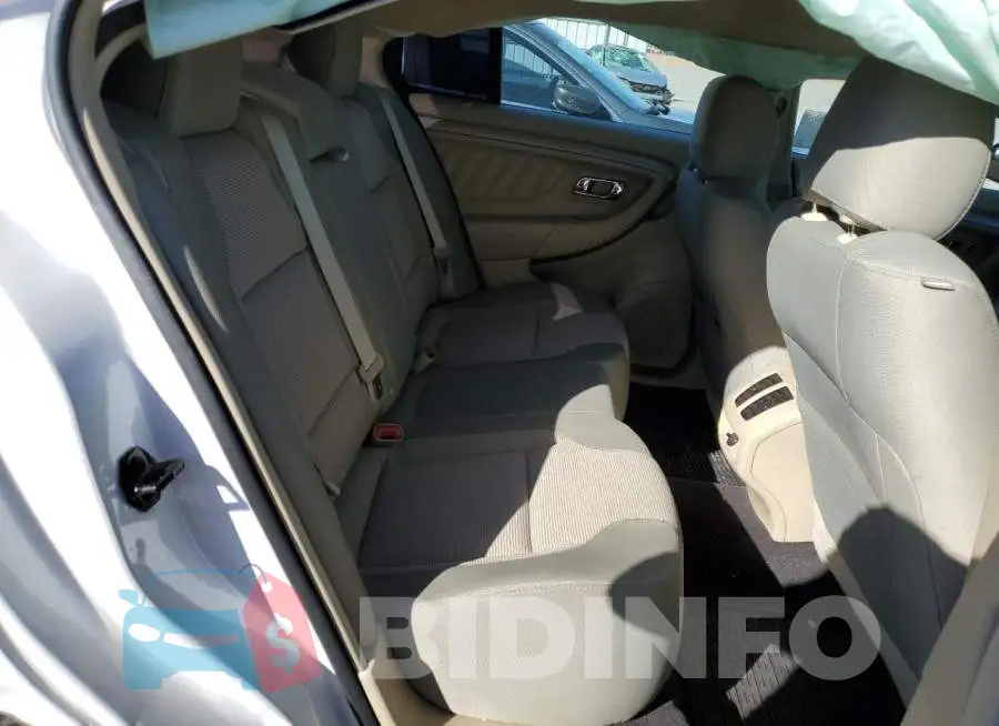 1FAHP2E86HG135226 Photo# 10