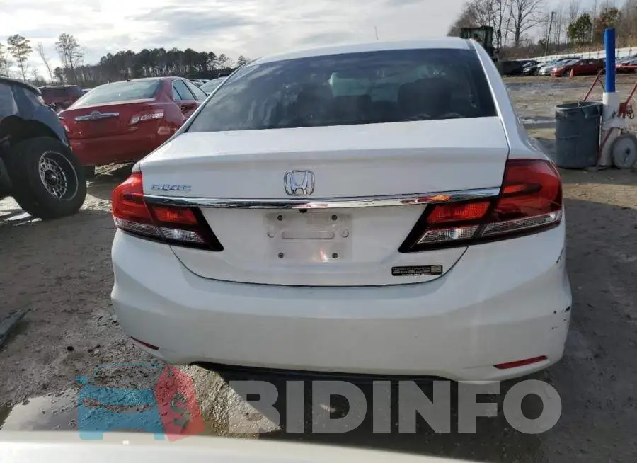 19XFB2F79FE034717 Photo# 6