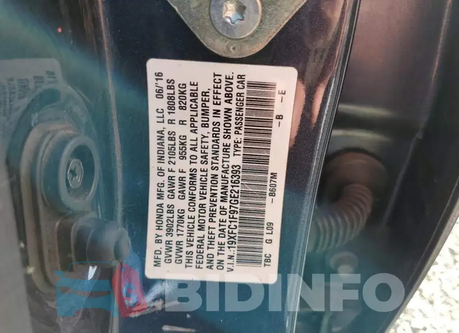 19XFC1F97GE216393 Photo# 12