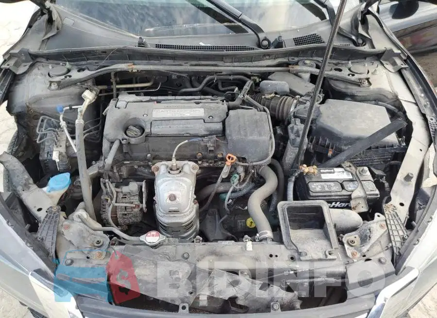 1HGCR2F86FA238824 Photo# 11