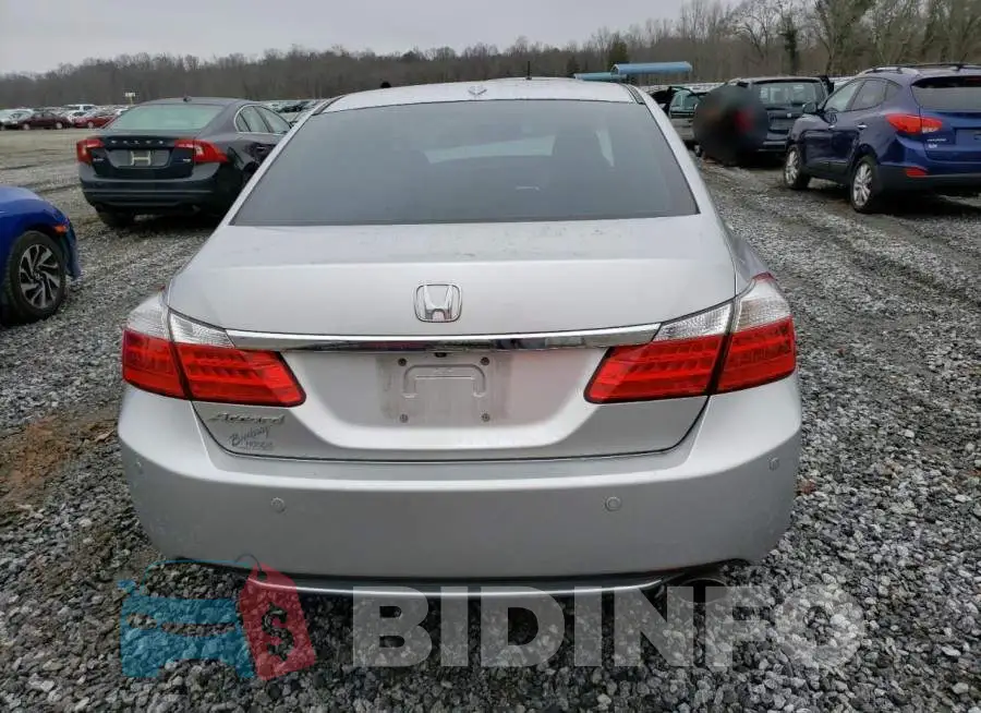 1HGCR2F88EA170881 Photo# 6