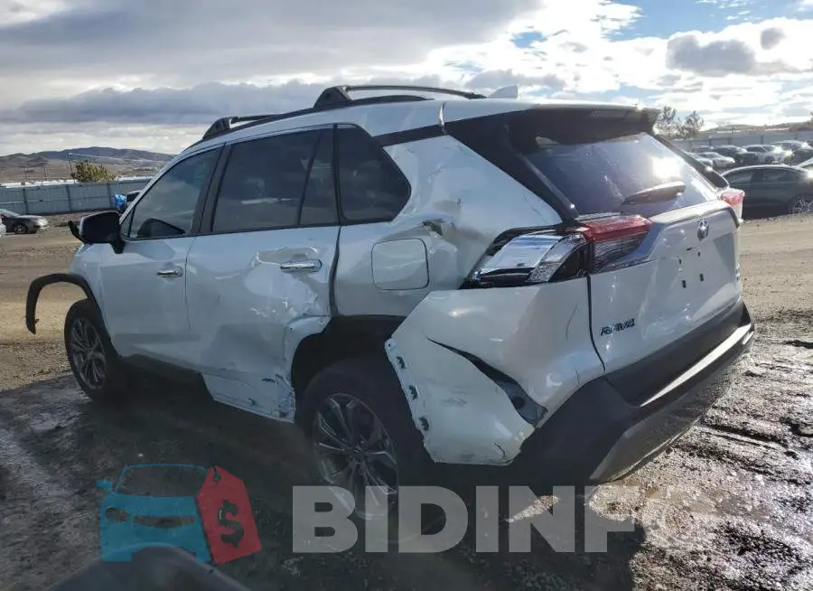4T3D6RFV2NU065605 Photo# 2