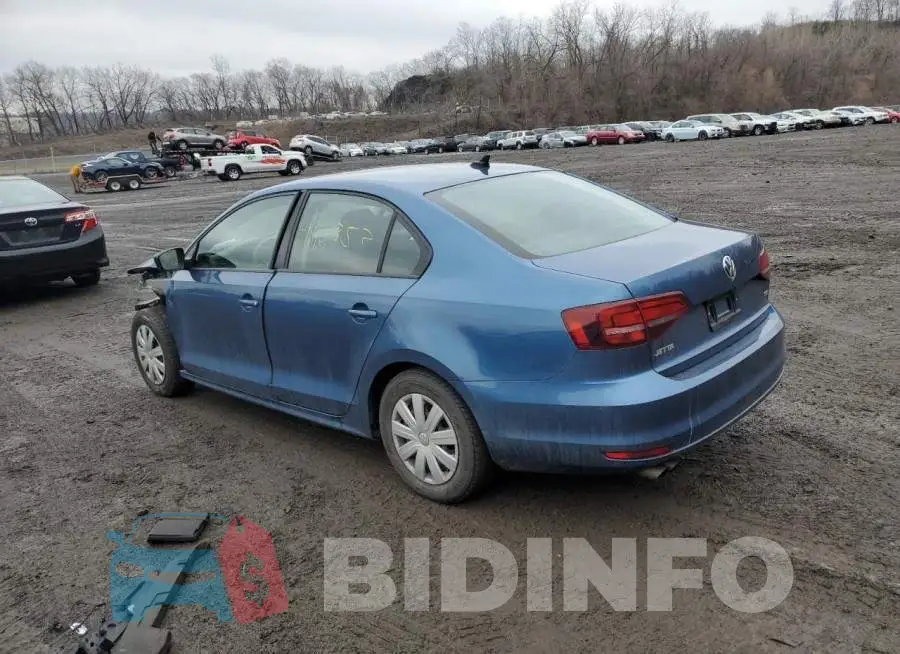 3VW167AJ6GM377178 Photo# 2
