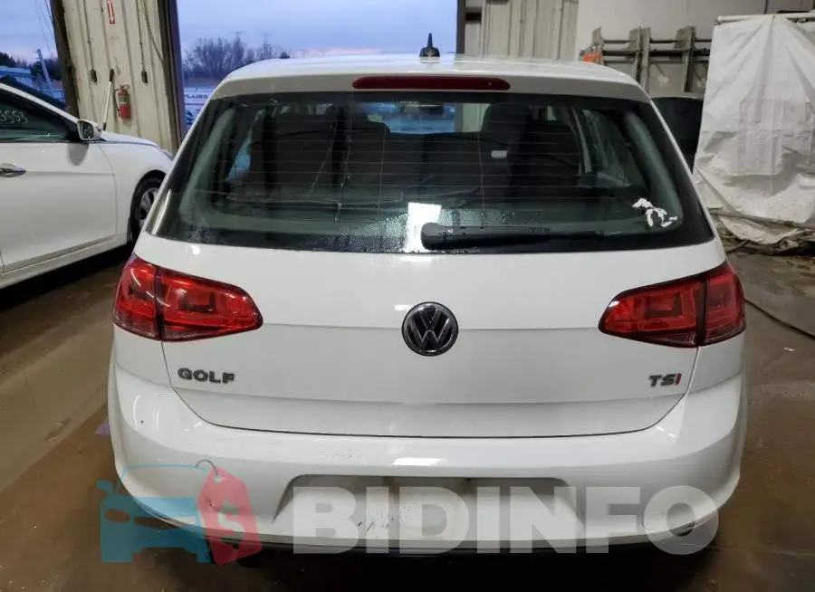 3VW217AUXFM010523 Photo# 6