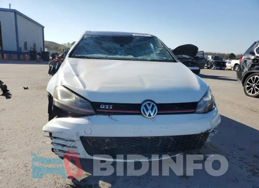 3VW4T7AU8FM010264 Photo# 5