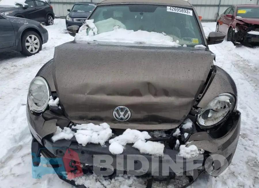 3VW517AT1FM804556 Photo# 5