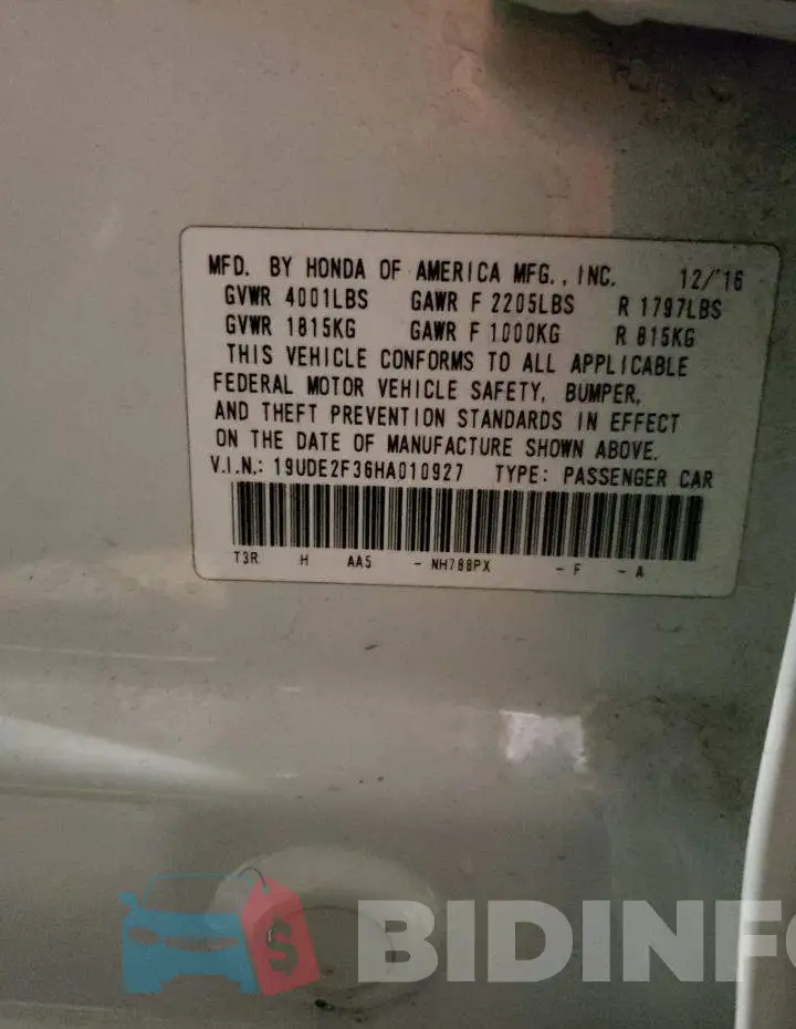 19UDE2F36HA010927 Photo# 13