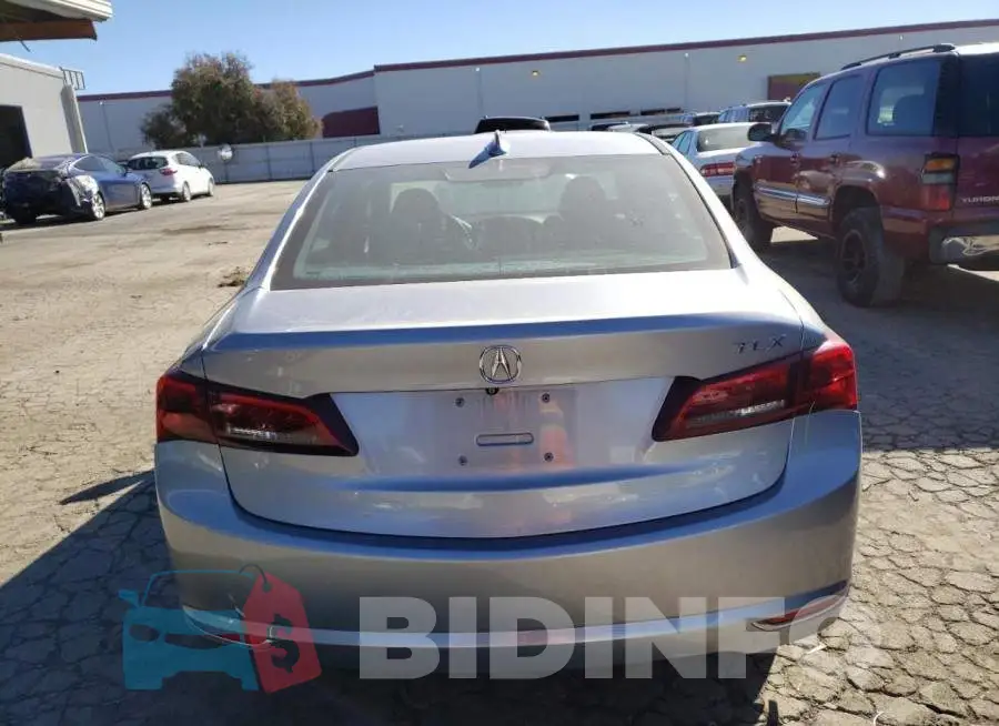 19UUB1F55FA028756 Photo# 6