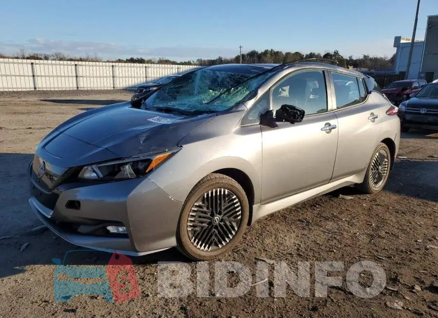 1N4CZ1CV5PC551975 Photo# 1