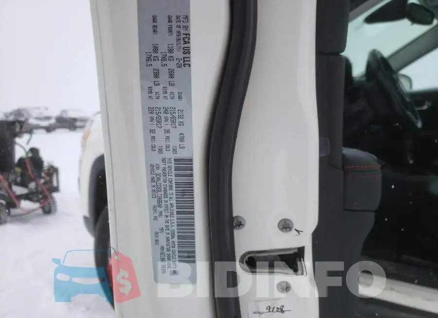 3C4NJDDB3LT208600 Photo# 12