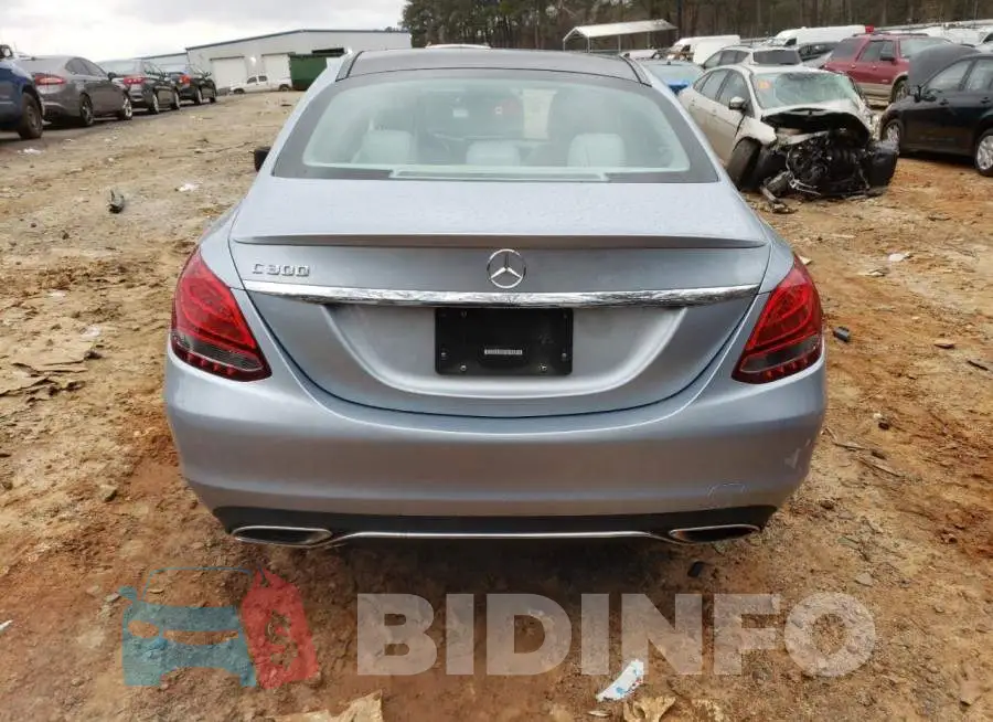55SWF4JB8GU177194 Photo# 6
