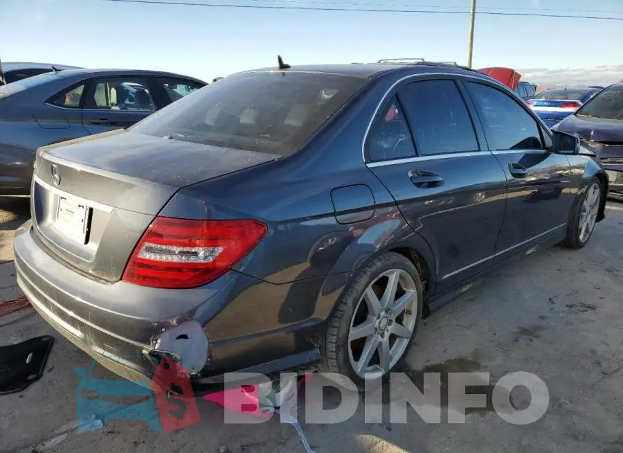 WDDGF4HB7EA952883 Photo# 3