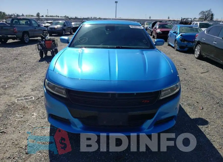 2C3CDXCT4FH777287 Photo# 5