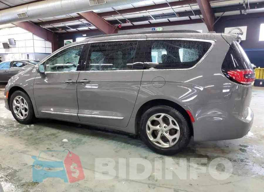 2C4RC1GG5NR141134 Photo# 2