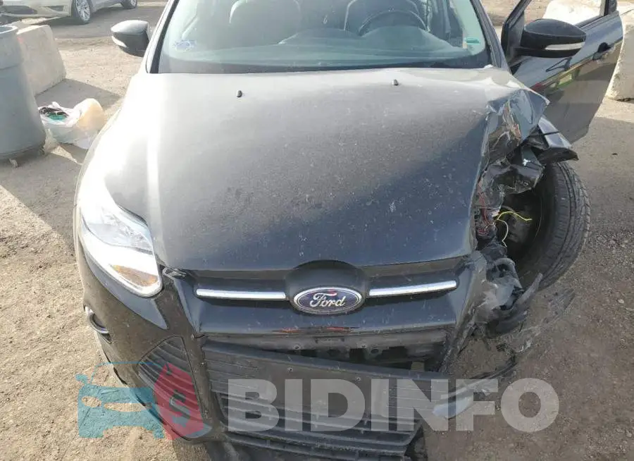 1FADP3F22EL132826 Photo# 11