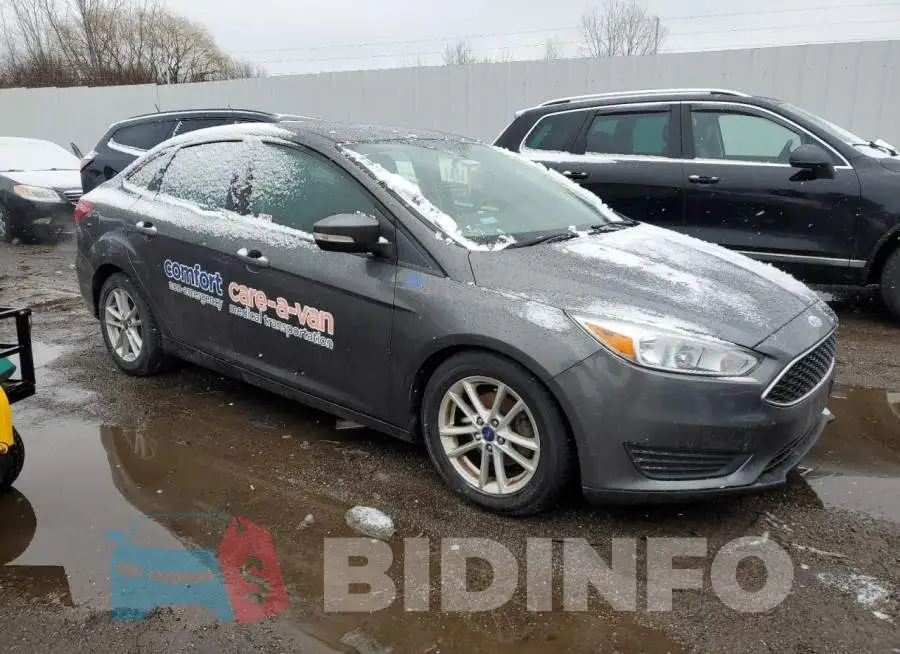 1FADP3F22HL339818 Photo# 4