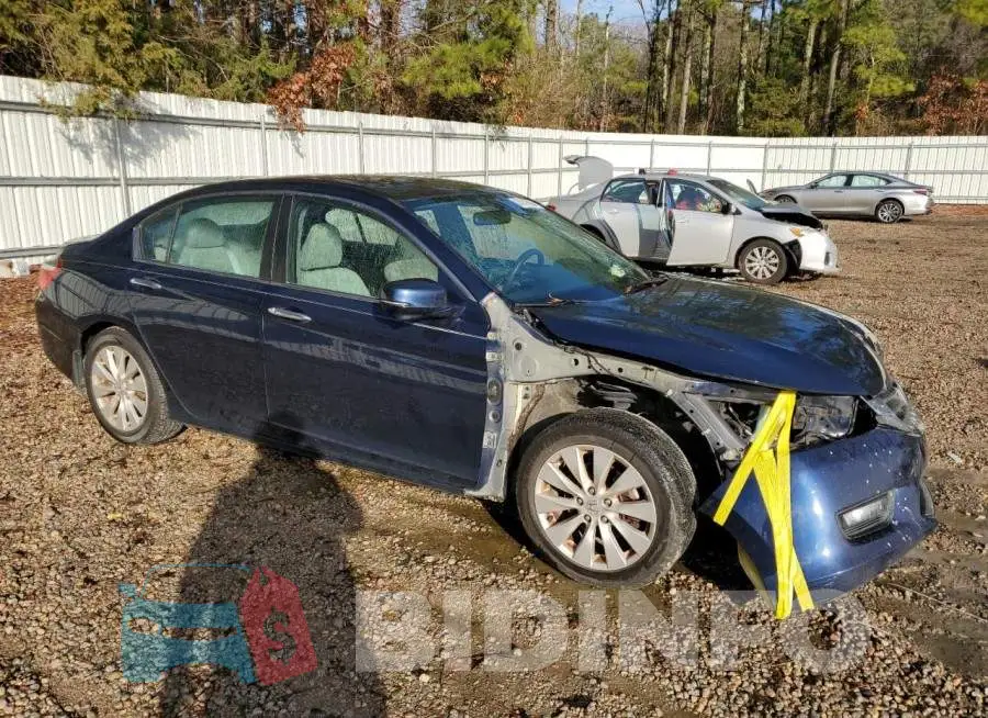 1HGCR2F76EA208907 Photo# 4