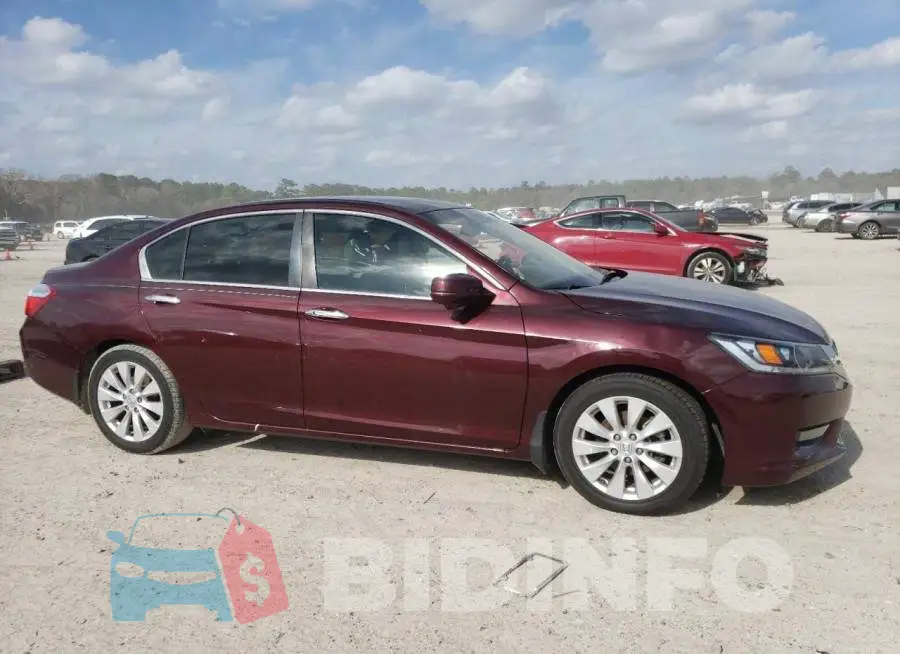 1HGCR2F8XFA073859 Photo# 4