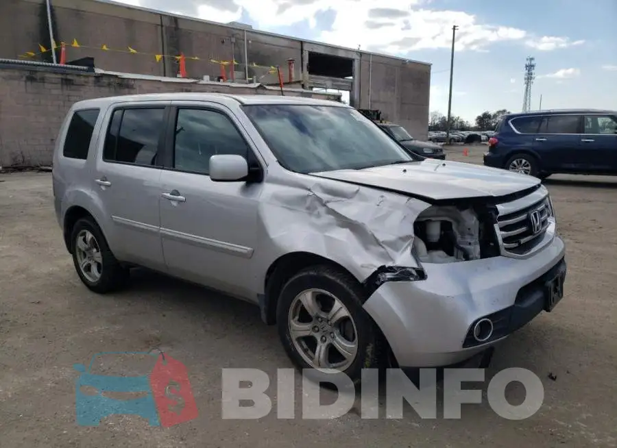 5FNYF3H56EB004727 Photo# 4