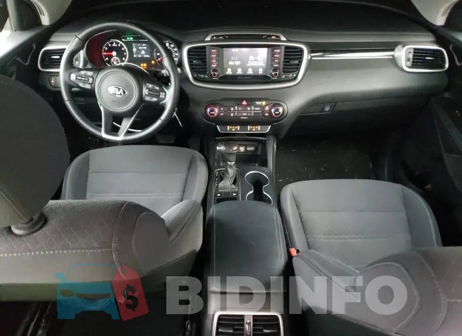 5XYPG4A31JG395599 Photo# 8