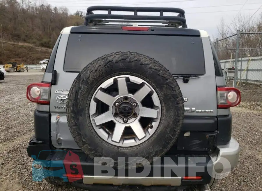 JTEBU4BF2EK189084 Photo# 6
