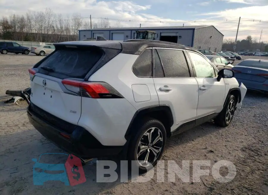 JTMEB3FV2MD037179 Photo# 3