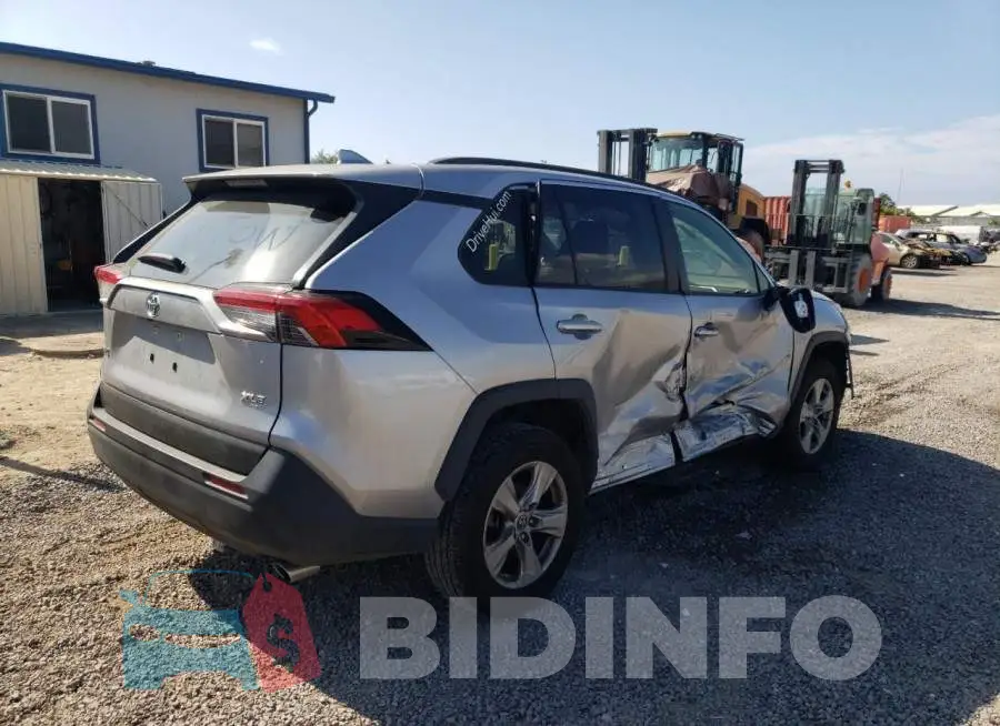 JTMW1RFV6MD079705 Photo# 3