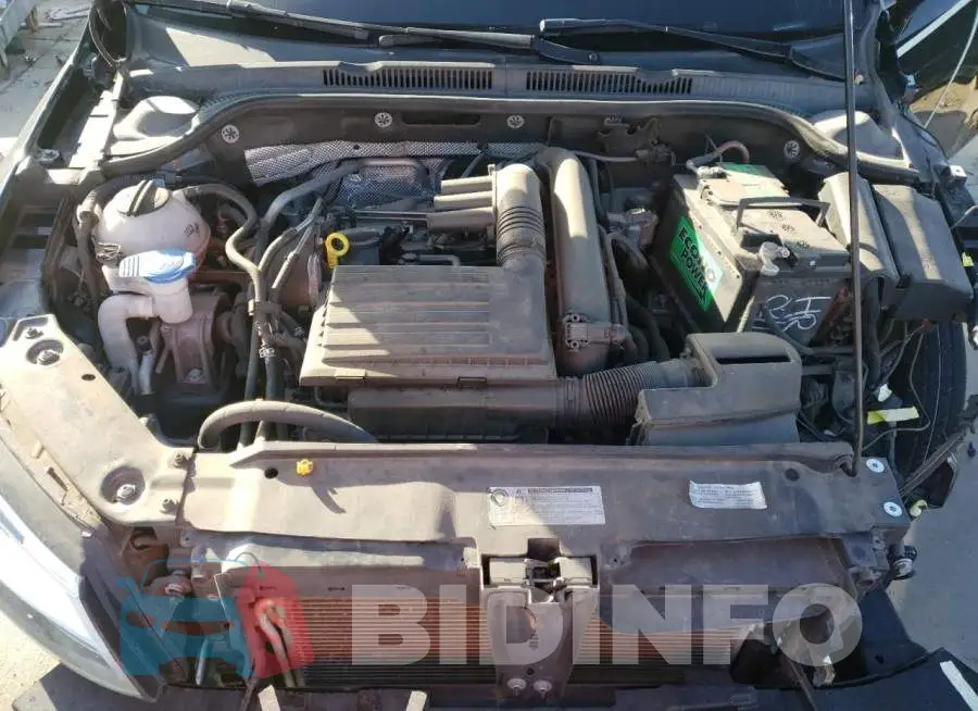 3VW167AJXHM333251 Photo# 11