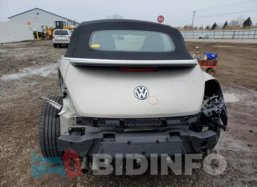 3VW517AT8FM810676 Photo# 6