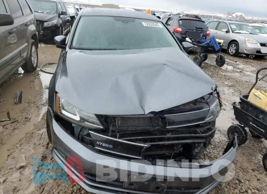 3VW637AJ6GM414082 Photo# 5