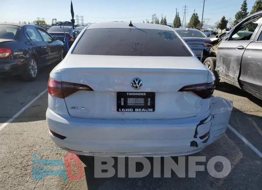 3VWCB7BU6LM056622 Photo# 6