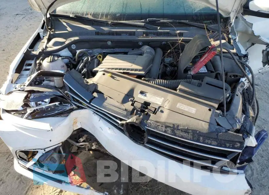 3VWDB7AJ6HM307772 Photo# 11