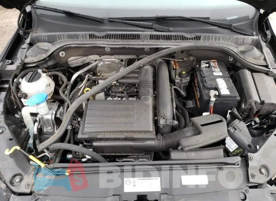 3VWDB7AJ8HM220388 Photo# 11