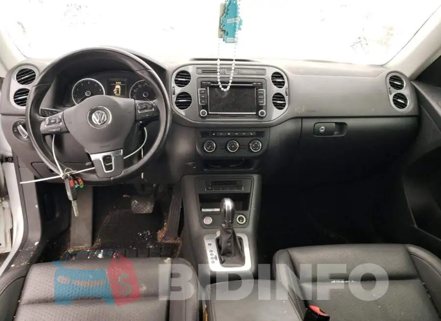WVGBV7AX1FW513077 Photo# 8