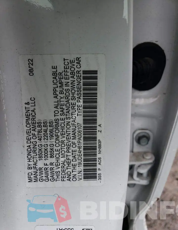 19UDE4H61PA006107 Photo# 12