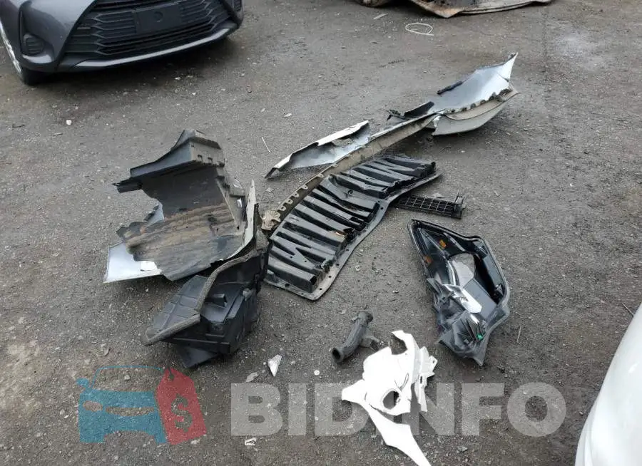 3N1CE2CP7HL381298 Photo# 12